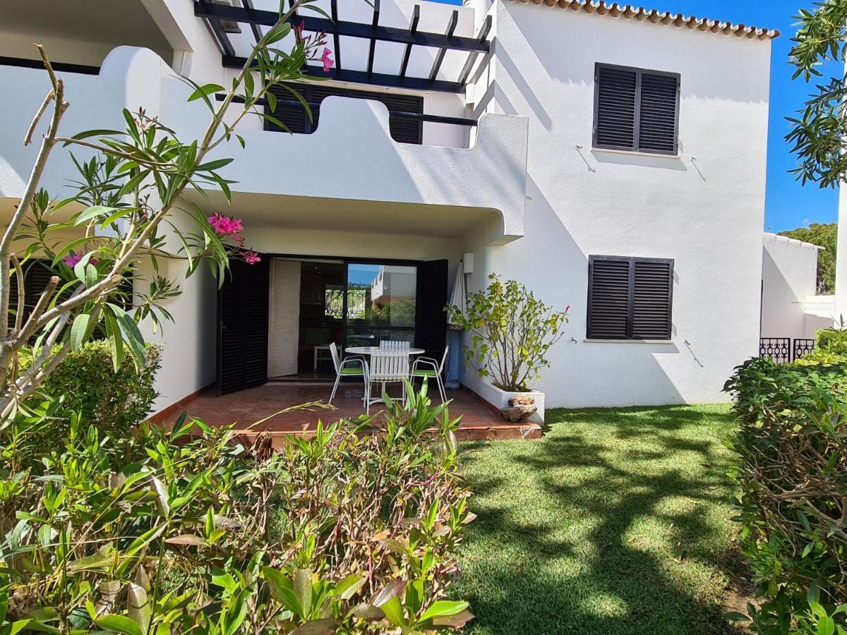 Apartamento Solar Dos Pinheiros Appartamento Quarteira Esterno foto